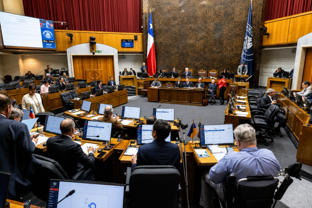 Senado aprueba reajuste del sueldo mínimo a $553.553 y aumento de asignaciones